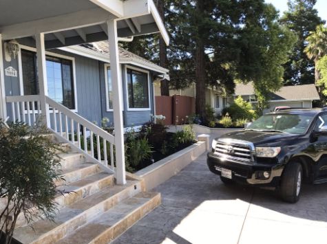 this image shows concrete stairs in encinitas