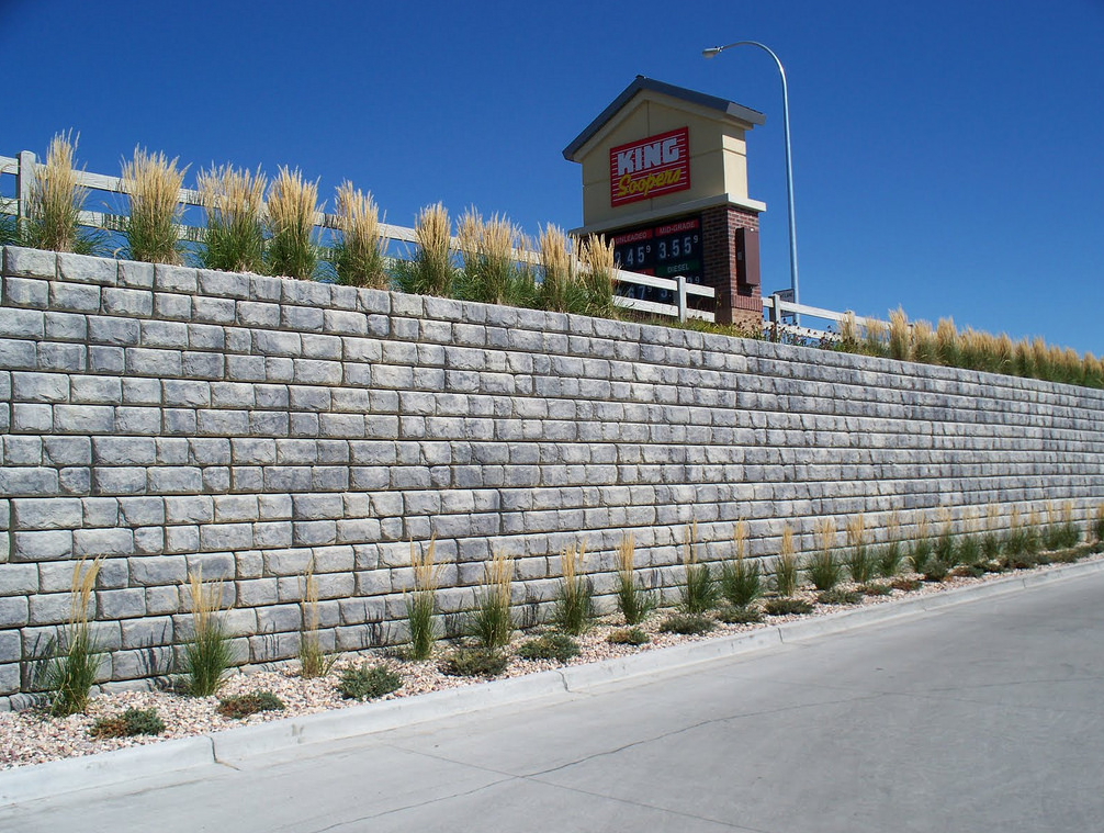 A picture of retaining wall in Encinitas