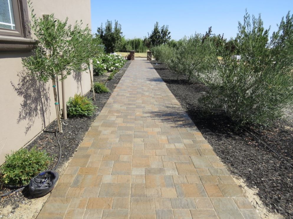 this image shows concrete pavers in Encinitas